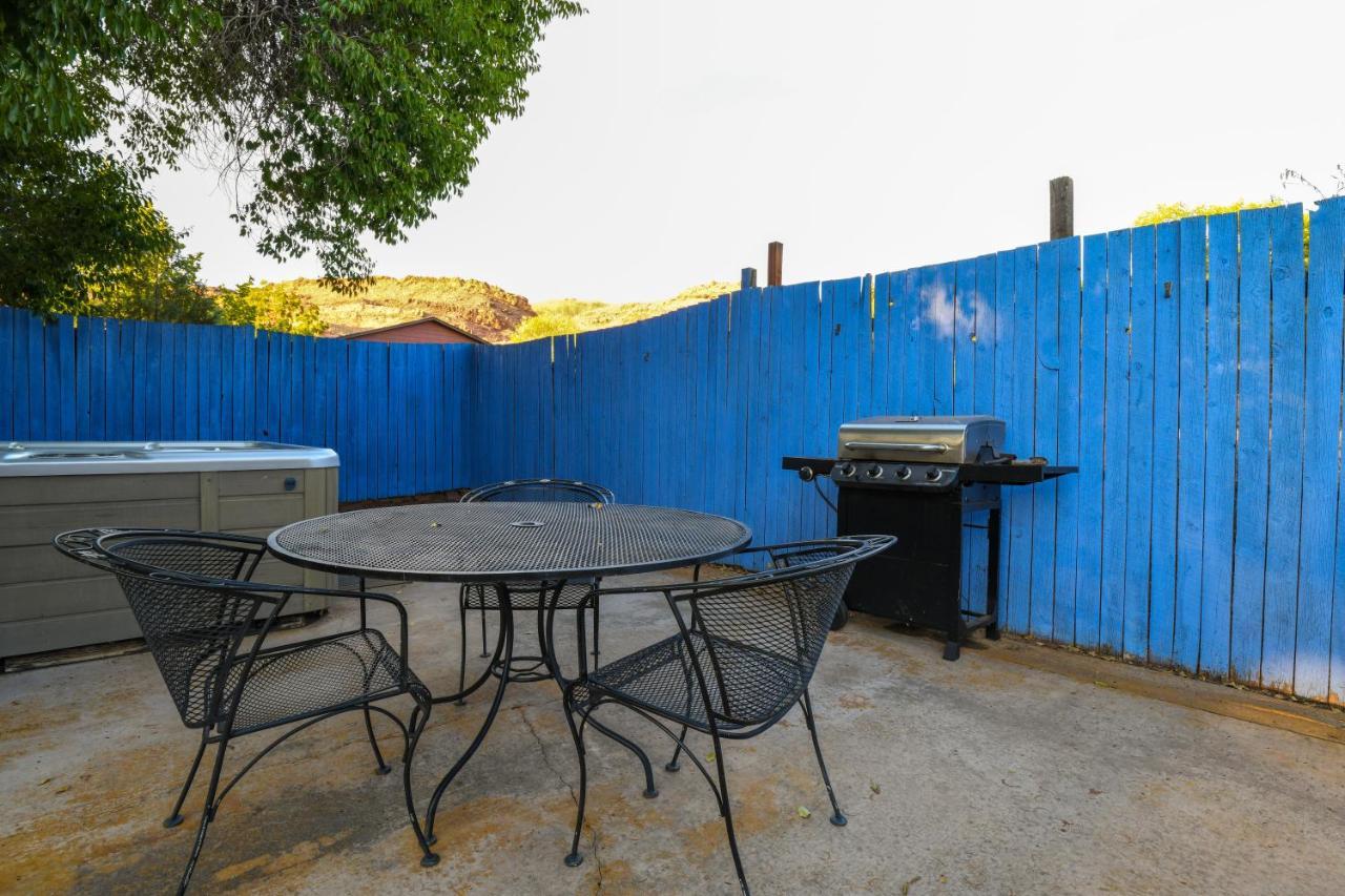 Rt 2 - 1 Bedroom Condo Minutes From Arches N.P. Moab Bagian luar foto