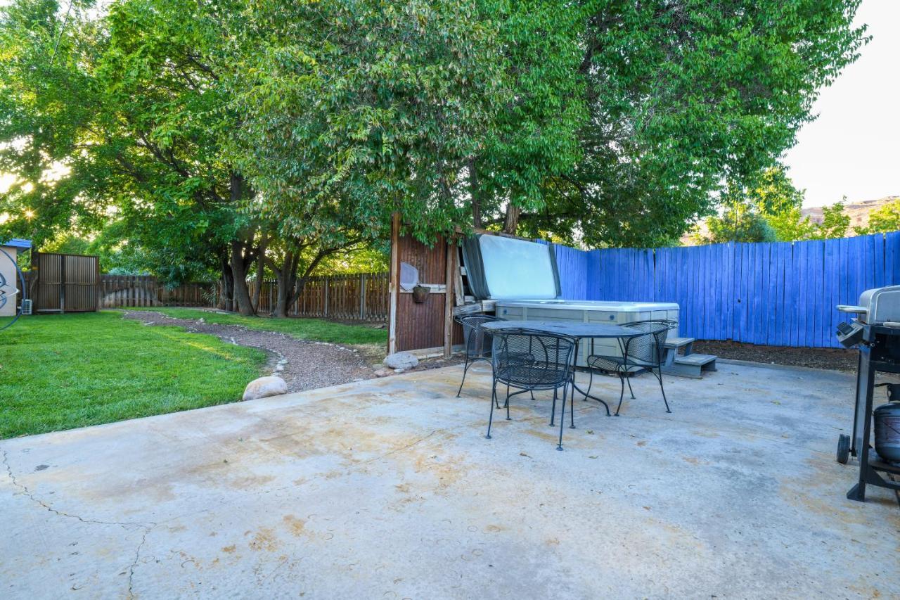 Rt 2 - 1 Bedroom Condo Minutes From Arches N.P. Moab Bagian luar foto